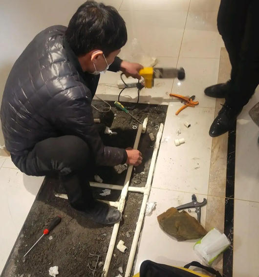 供水管道泄漏检测现场
